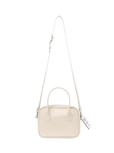 將圖片載入圖庫檢視器 NIEEH 奶油色環保皮革迷你方形包(BLACKPINK JENNIE同款)