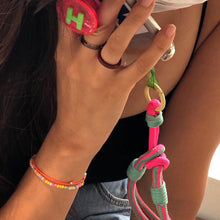 將圖片載入圖庫檢視器 MCRN 手機夾片+手腕掛繩綠粉色 組合