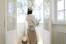 將圖片載入圖庫檢視器 D.LAB Teen Lip 白色鍊條迷你方包