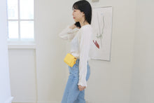 將圖片載入圖庫檢視器 D.LAB Teen Lip 黃色鍊條迷你方包