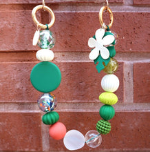 將圖片載入圖庫檢視器 ARNO Beads 可拆式 珠鍊防撞手機殼_蘋果樹