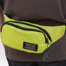 將圖片載入圖庫檢視器 OVER LAB Another High 螢光綠環保斜垮腰包