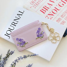 將圖片載入圖庫檢視器 D.LAB 五月生日花刺繡卡夾