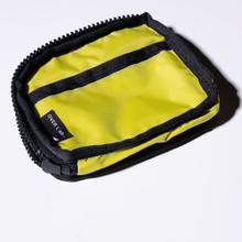 將圖片載入圖庫檢視器 OVER LAB Another High 黑色環保雙面可用零錢包