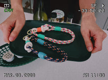 將圖片載入圖庫檢視器 MCRN 手機夾片+手腕掛繩絢麗霓虹 組合