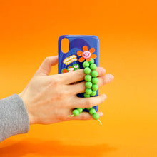 將圖片載入圖庫檢視器 SECOND UNIQUE NAME 哈密瓜綠串珠指套手機殼