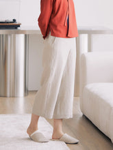 將圖片載入圖庫檢視器 DOLSILNAI 側邊修飾米白色七分褲