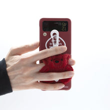 將圖片載入圖庫檢視器 SECOND UNIQUE NAME 絨毛指套紅絲絨熊手機殼 (Z FLIP)