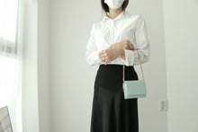 將圖片載入圖庫檢視器 D.LAB Teen Lip 天空藍鍊條迷你方包