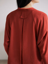 將圖片載入圖庫檢視器 DOLSILNAI 刺繡七分袖紅色罩衫