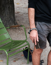 將圖片載入圖庫檢視器 MCRN 手機夾片+手腕掛繩黑白菱格 組合