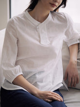 將圖片載入圖庫檢視器 DOLSILNAI 唐衣設計七分袖上衣 (2色)