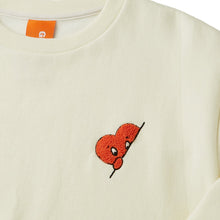 將圖片載入圖庫檢視器 GRIMPER 奶油白色害羞愛心大學T