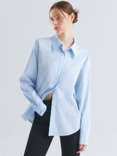 將圖片載入圖庫檢視器 CITYBREEZE 防皺經典淺藍色長袖襯衫