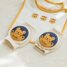 將圖片載入圖庫檢視器 CHEZ-BEBE 印花動物寶寶護膝 4款