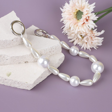 將圖片載入圖庫檢視器 ARNO Beads 可拆式 珠鍊防撞手機殼_Angel Seed