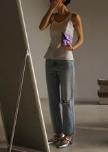 將圖片載入圖庫檢視器 KWANI LYTS 菱格壓紋紫色手拿包