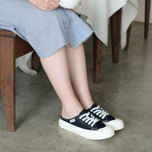 將圖片載入圖庫檢視器 BOX&COX 黑色厚底帆布穆勒鞋