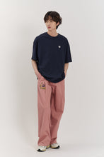 將圖片載入圖庫檢視器 BEYOND CLOSET 經典刺繡海軍藍純棉短袖T恤