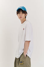 將圖片載入圖庫檢視器 BEYOND CLOSET 浪漫愛心白色純棉短袖T恤