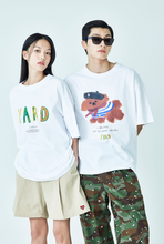 將圖片載入圖庫檢視器 BEYOND CLOSET N Archive 手繪字母Over Size白色短袖T恤 (BTS Jin同款)
