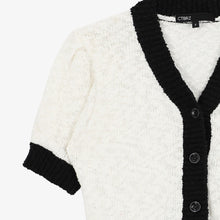 將圖片載入圖庫檢視器 CITYBREEZE 泡泡袖白色開襟針織衫