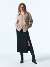 將圖片載入圖庫檢視器 CITYBREEZE 防皺經典米駝色長袖襯衫