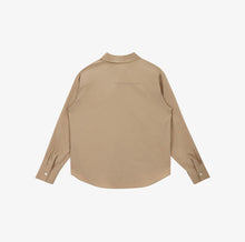 將圖片載入圖庫檢視器 CITYBREEZE 防皺經典米駝色長袖襯衫