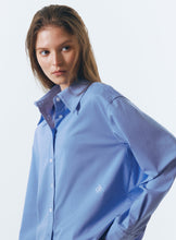 將圖片載入圖庫檢視器 CITYBREEZE 防皺經典藍色長袖襯衫