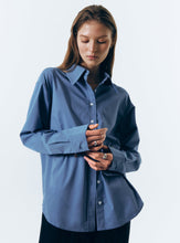 將圖片載入圖庫檢視器 CITYBREEZE 防皺經典牛仔藍長袖襯衫