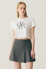 將圖片載入圖庫檢視器 CITYBREEZE 白色短版LogoT恤 ((G)IDLE曹薇娟同款)