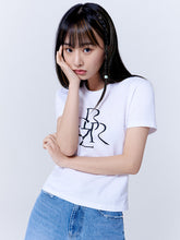 將圖片載入圖庫檢視器 CITYBREEZE 經典Logo白色T恤