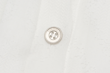 將圖片載入圖庫檢視器 EMKM 透膚白色方塊提花襯衫