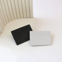 將圖片載入圖庫檢視器 D.LAB Kara 生日花牛皮黑色卡夾 12款