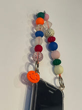 將圖片載入圖庫檢視器 ARNO Beads系列 珠鍊防撞手機殼_彩色微笑