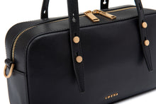 將圖片載入圖庫檢視器 LOEKA Cube 黑色兩用長方形肩背包