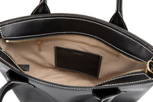 將圖片載入圖庫檢視器 LOEKA Marqueta M 優雅黑色牛皮水桶包