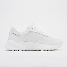將圖片載入圖庫檢視器 PIEBY Once 全白色厚底運動慢跑鞋 (FTIsland 李洪基同款)