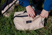 將圖片載入圖庫檢視器 OVER LAB Another Mountain 淡棕色環保多功能收納包_L