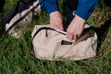 將圖片載入圖庫檢視器 OVER LAB Another Mountain 淡棕色環保多功能收納包_S