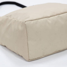 將圖片載入圖庫檢視器 OVER LAB Another Mountain 淡棕色環保手提包