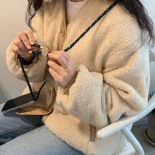 將圖片載入圖庫檢視器 ARNO 可拆式 編繩背帶透明手機殼_粉點藍