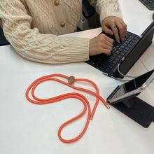 將圖片載入圖庫檢視器 ARNO 可拆式 編繩背帶透明手機殼_甜橙橘