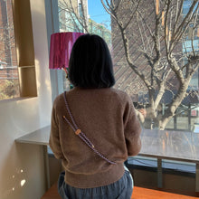 將圖片載入圖庫檢視器 ARNO 可拆式 編繩背帶透明手機殼_日常粉