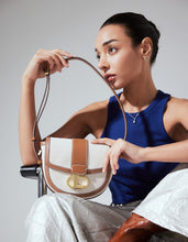 將圖片載入圖庫檢視器 LOEKA New Acme S 兩用半月棕色牛皮包