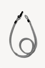 將圖片載入圖庫檢視器 MCRN 手機夾片+編繩長背帶經典黑白 組合
