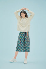 將圖片載入圖庫檢視器 CCOMAQUE 牡丹花摺皺合身黑色長裙