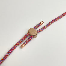 將圖片載入圖庫檢視器 ARNO 可拆式 編繩背帶透明手機殼_彩虹紅色