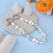 將圖片載入圖庫檢視器 ARNO Beads 可拆式 珠鍊防撞手機殼_Angel Seed