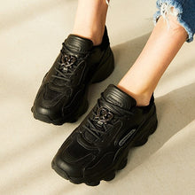 將圖片載入圖庫檢視器 GRIMPER Pretzel蝴蝶脆餅🥨黑色老爹鞋 (B1A4 振永同款)